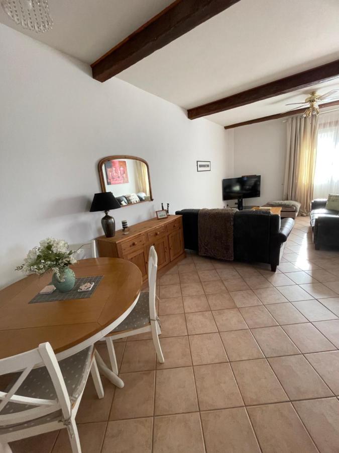 Ferienwohnung Gite D'Ecosse Azille Exterior foto